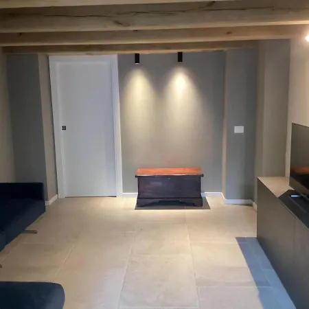 Casina Borgo Castello Nyaraló