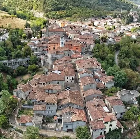 Casina Borgo Castello בית נופש