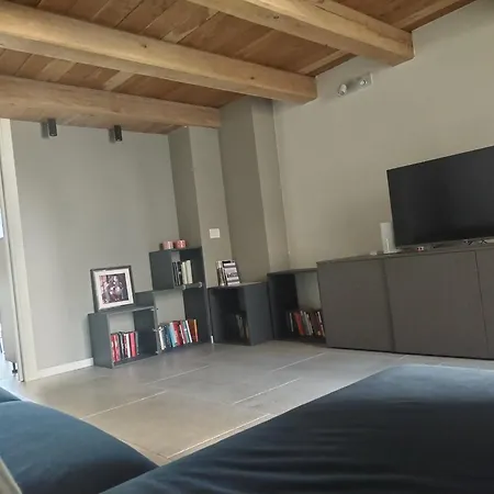 בית נופש Casina Borgo Castello *